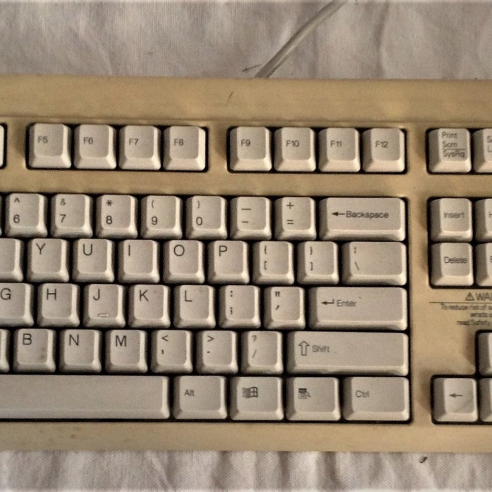 Compaq KeyBoard	KB-9965 Made in China JM263